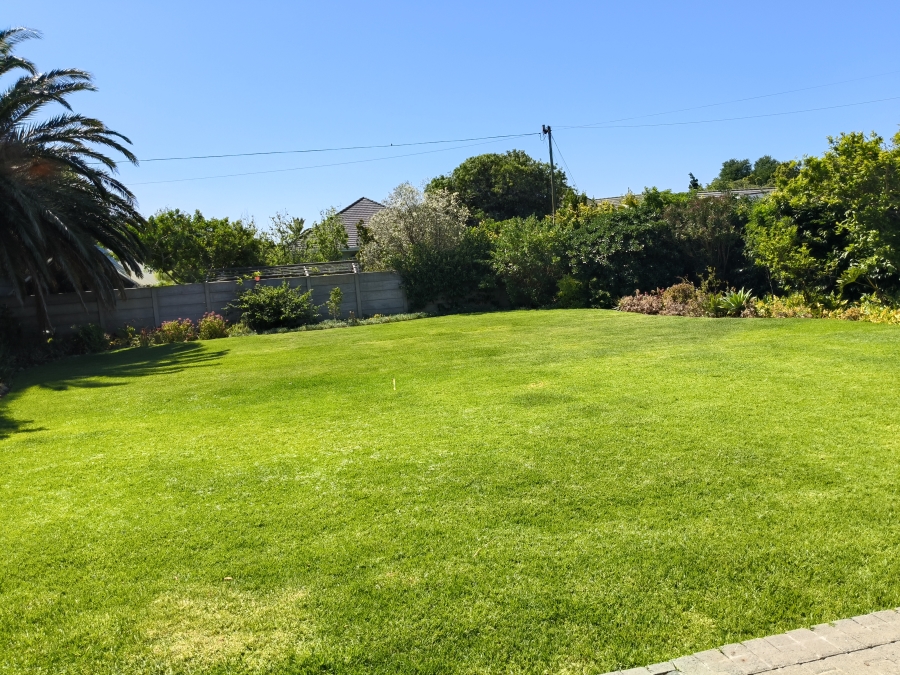 4 Bedroom Property for Sale in Goedehoop Western Cape